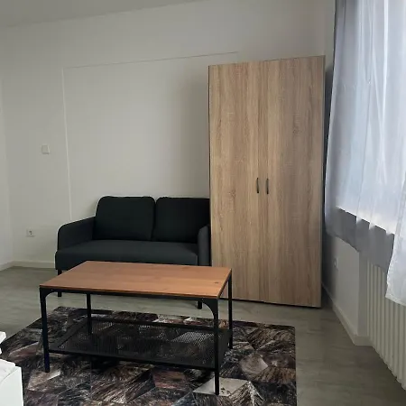 Guest Room - Monteurzimmer Im Kestert Exterior photo