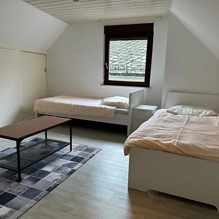 Guest Room - Monteurzimmer Im Kestert Exterior photo