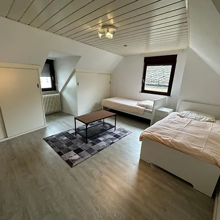 Guest Room - Monteurzimmer Im Kestert Exterior photo