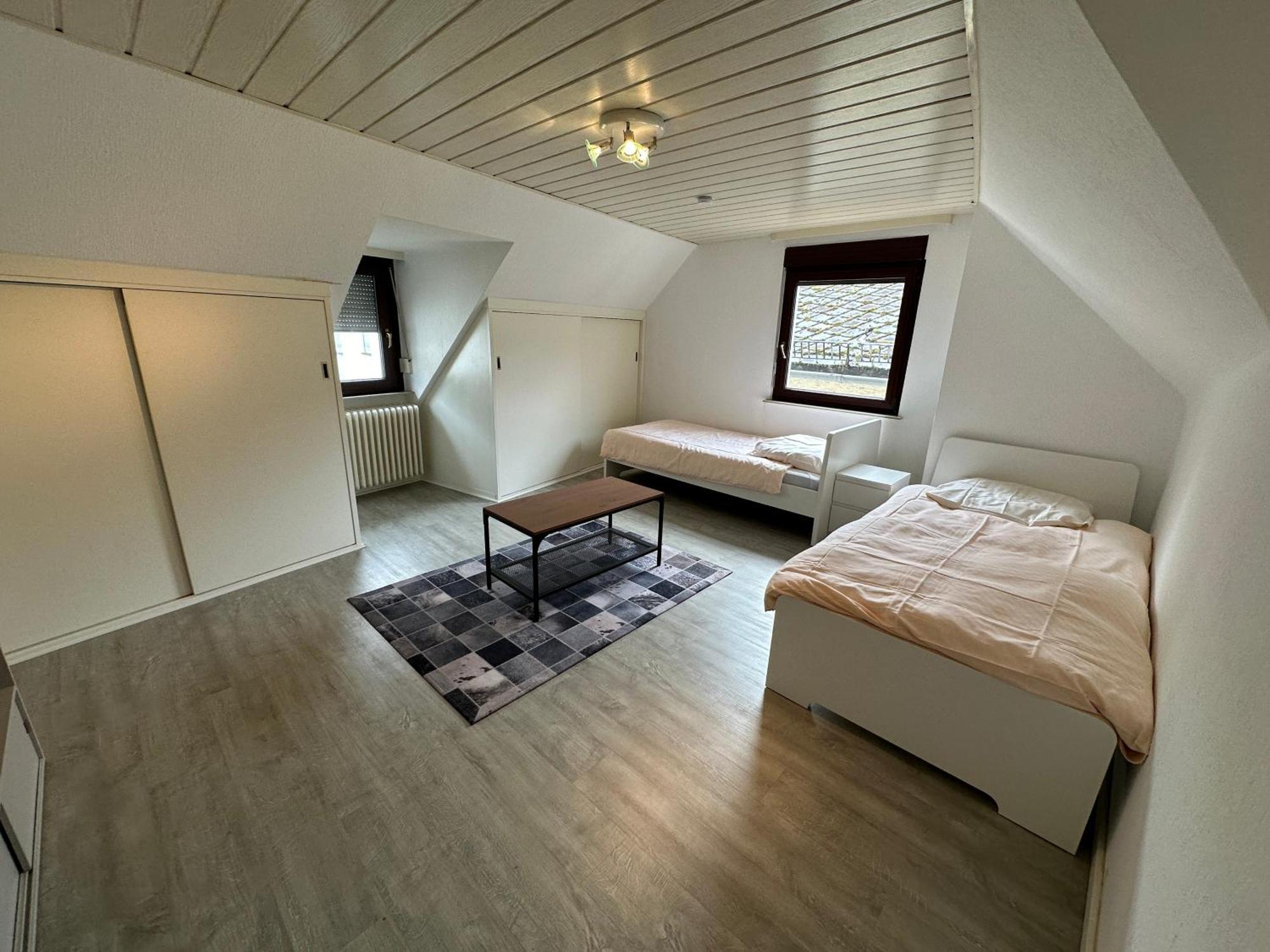 Guest - Monteurzimmer Im Homestay Kestert